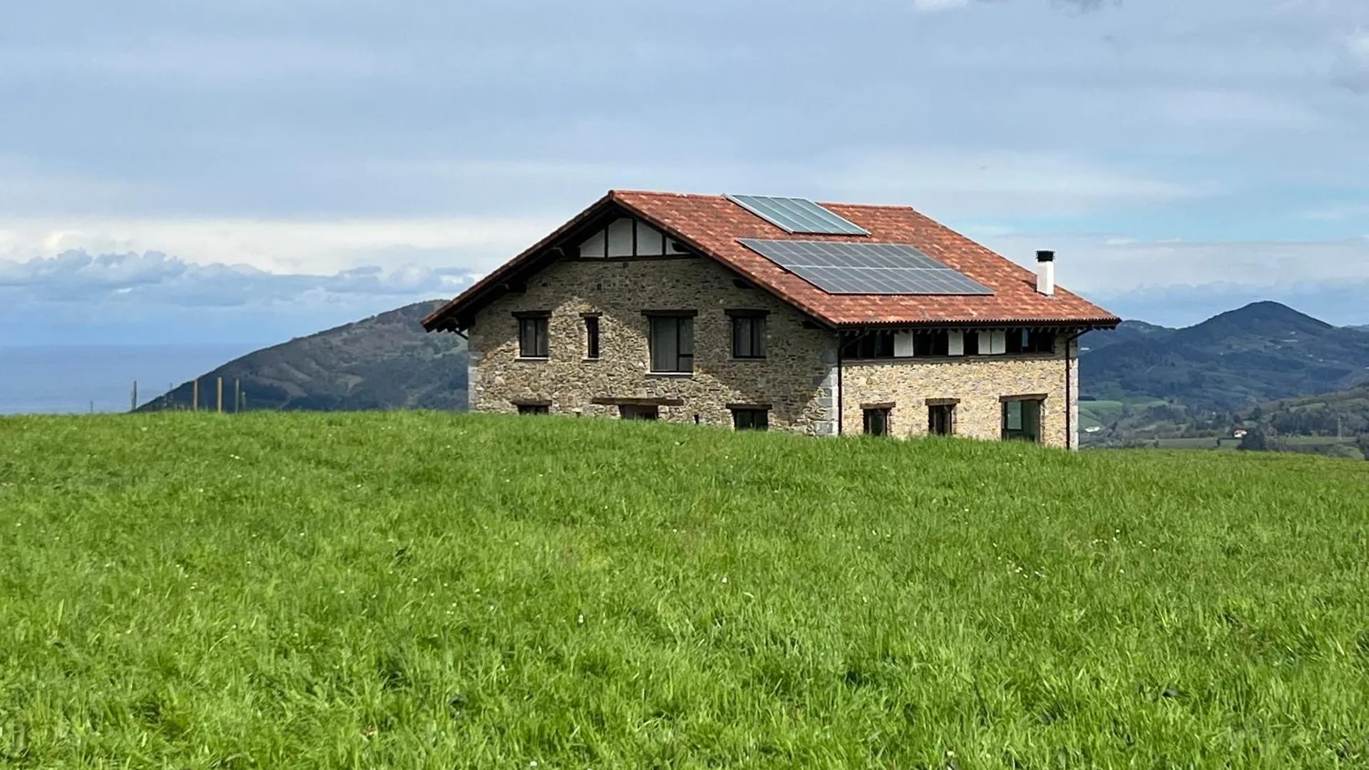 Caserio Bizkar Aia 0*,  Spain